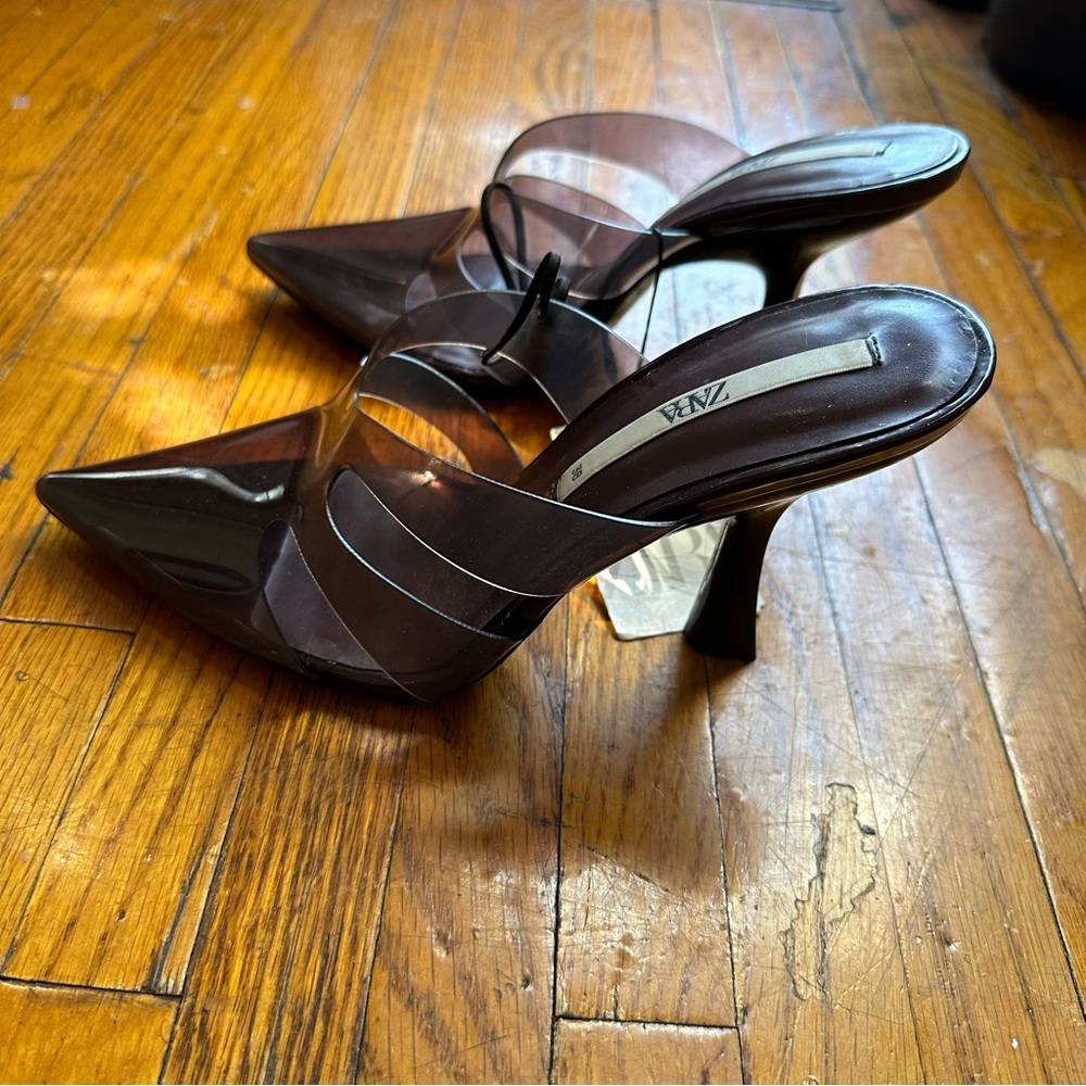 ZARA WOMEN’S SIZE 38 EGGPLANT PLUM CUTOUT MINIMAL POINTED TOE HEELS